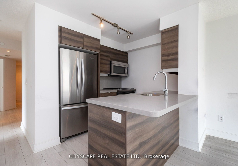 525-adelaide-street-w-toronto-toronto-ontario-c13692322