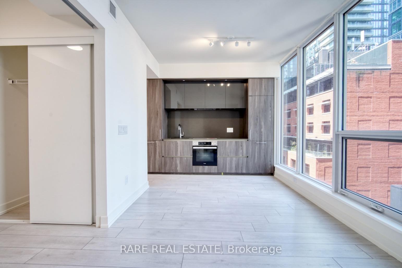 15-mercer-street-toronto-toronto-ontario-c13692428