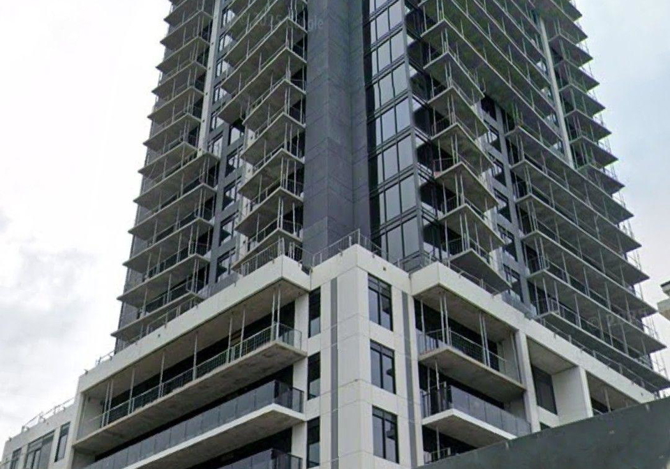 15-david-salomon-drive-toronto-east-york-ontario-c13692476