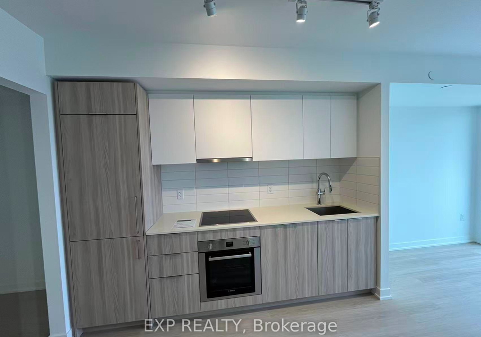 15-david-salomon-drive-toronto-east-york-ontario-c13692476