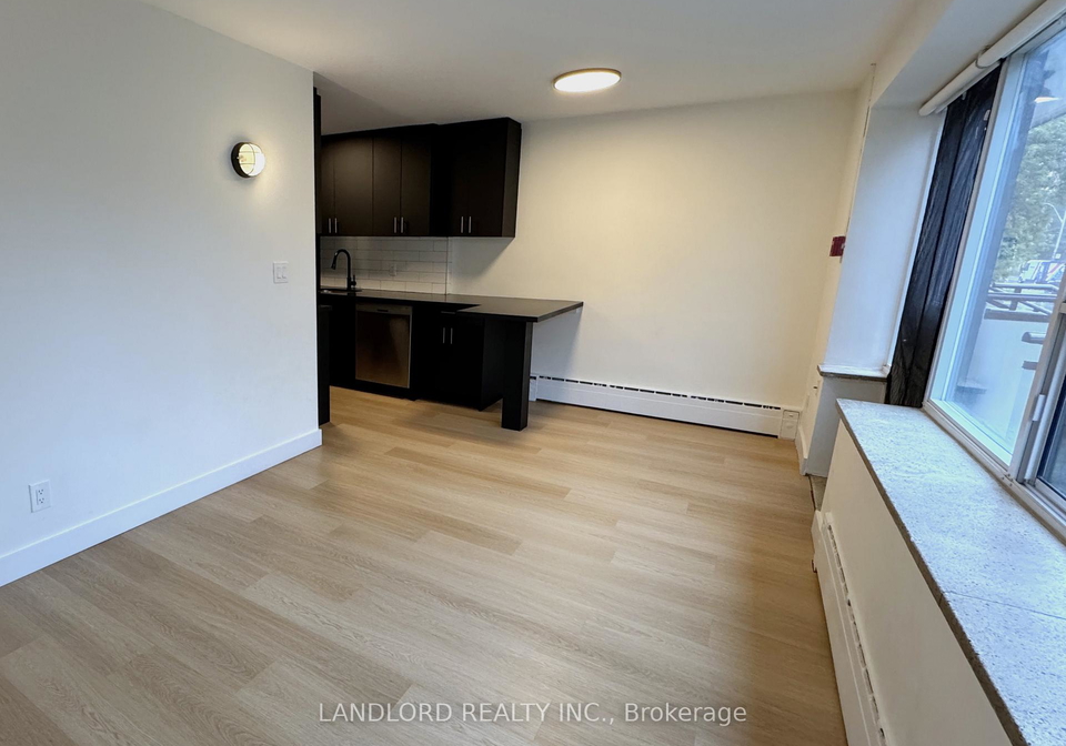 420-eglinton-avenue-e-toronto-toronto-ontario-c13692836