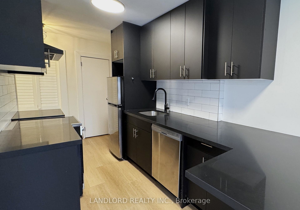 420-eglinton-avenue-e-toronto-toronto-ontario-c13692836