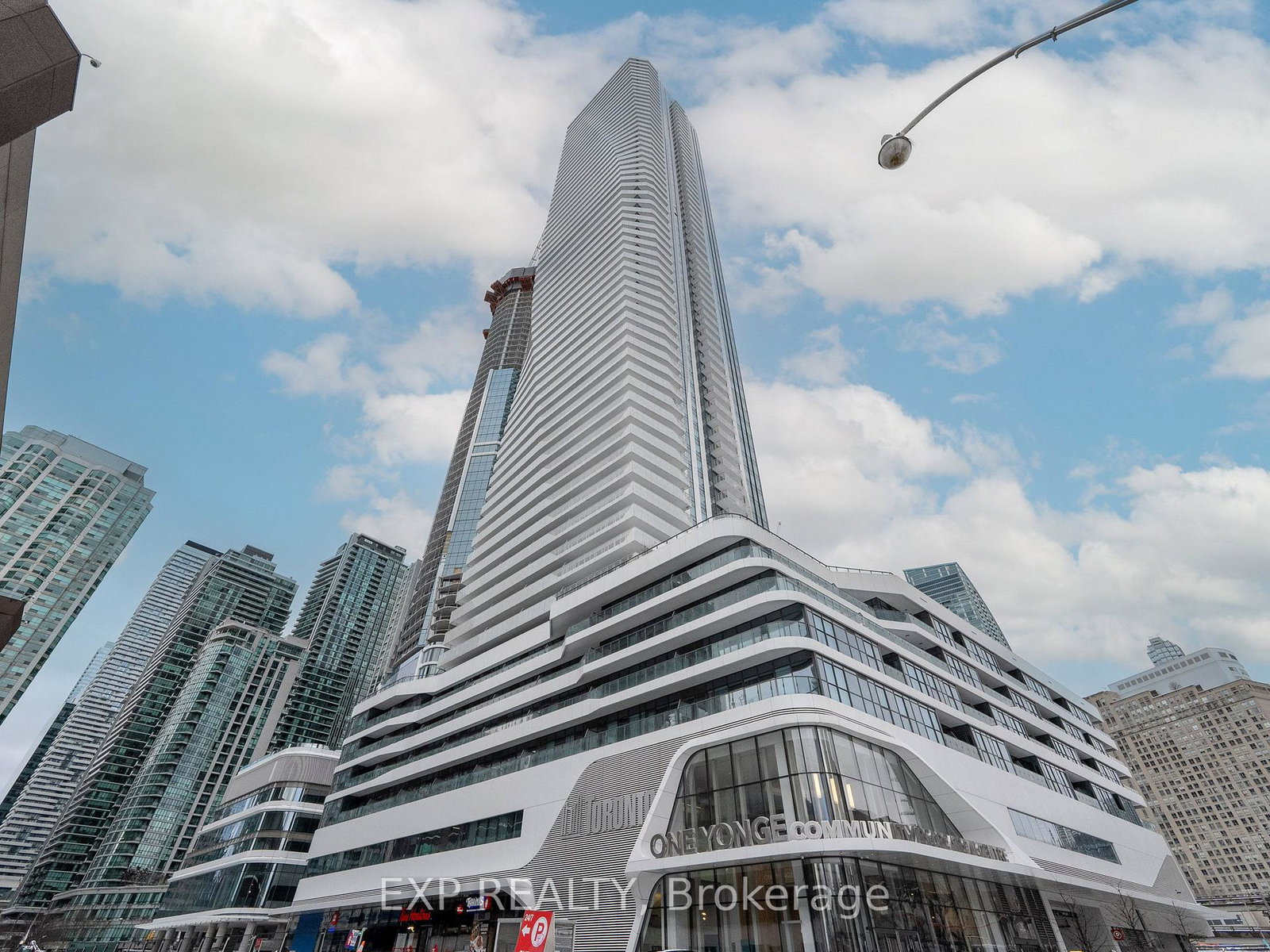 28-freeland-street-toronto-toronto-ontario-c13692874
