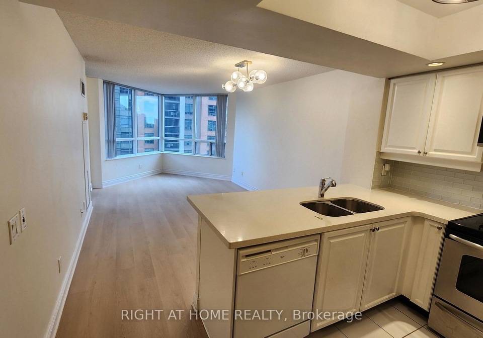 15-northtown-way-toronto-north-york-ontario-c13693316
