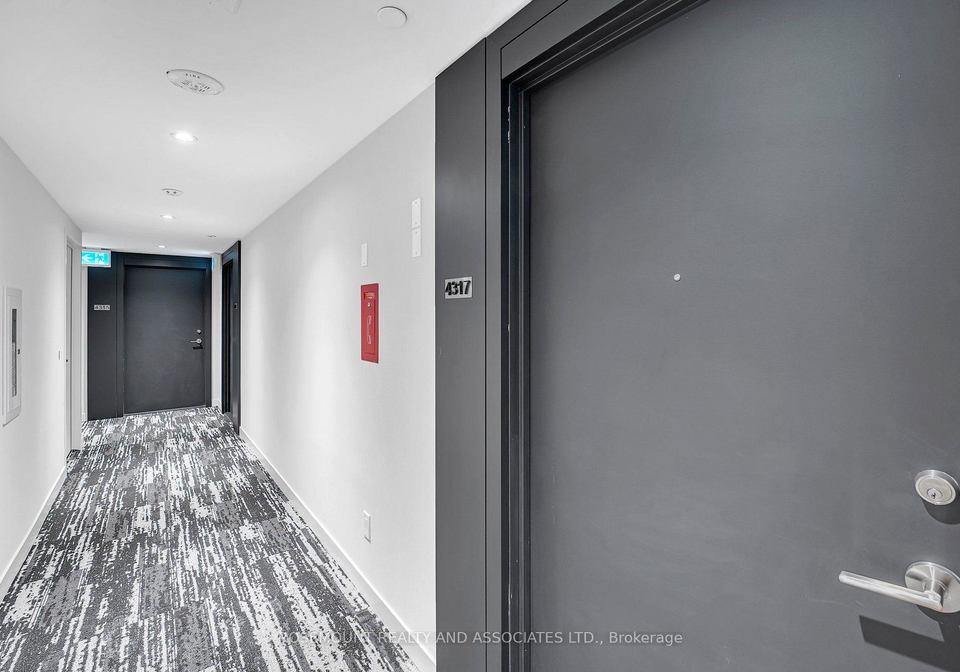 252-church-street-toronto-toronto-ontario-c13693374
