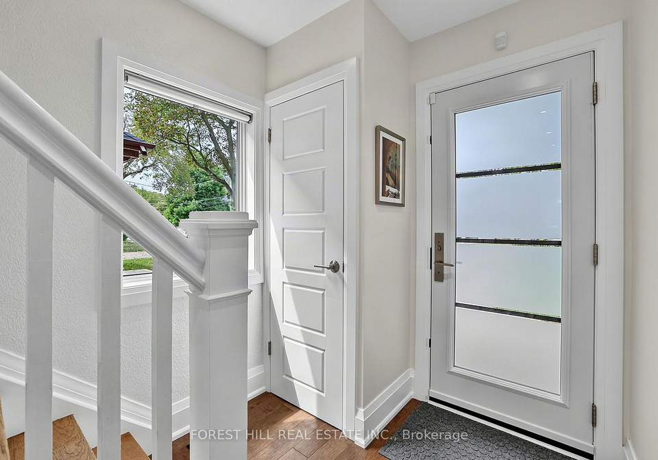 87-thursfield-crescent-toronto-east-york-ontario-c13693456