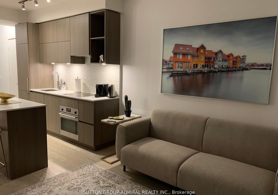 1-yorkville-avenue-toronto-toronto-ontario-c13693474