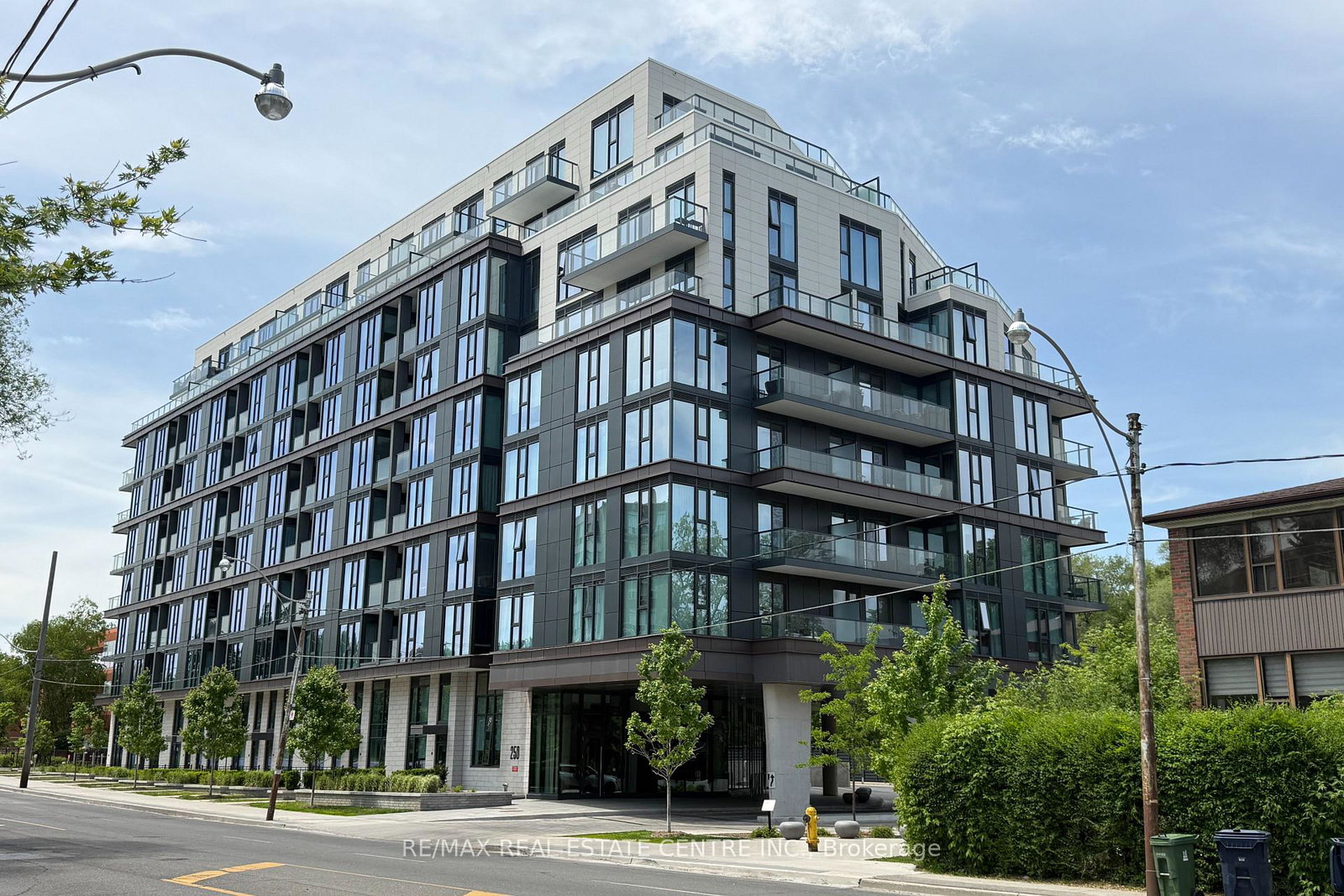 250-lawrence-avenue-w-toronto-toronto-ontario-c13693632