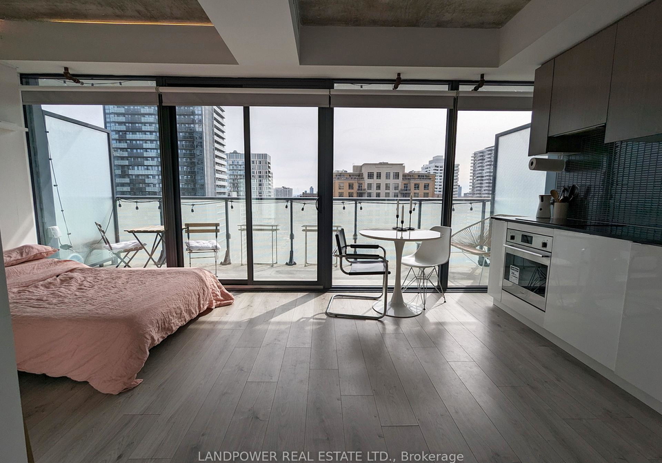 161-roehampton-avenue-toronto-toronto-ontario-c13693780