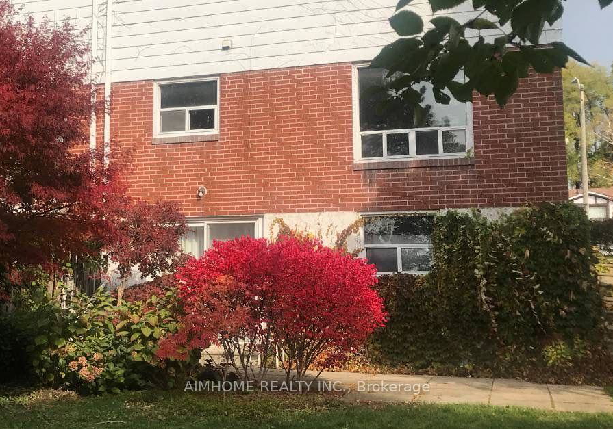 94-micmac-crescent-toronto-north-york-ontario-c13693828
