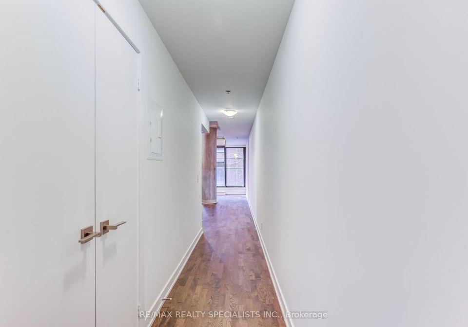 15-beverley-street-toronto-toronto-ontario-c13693878