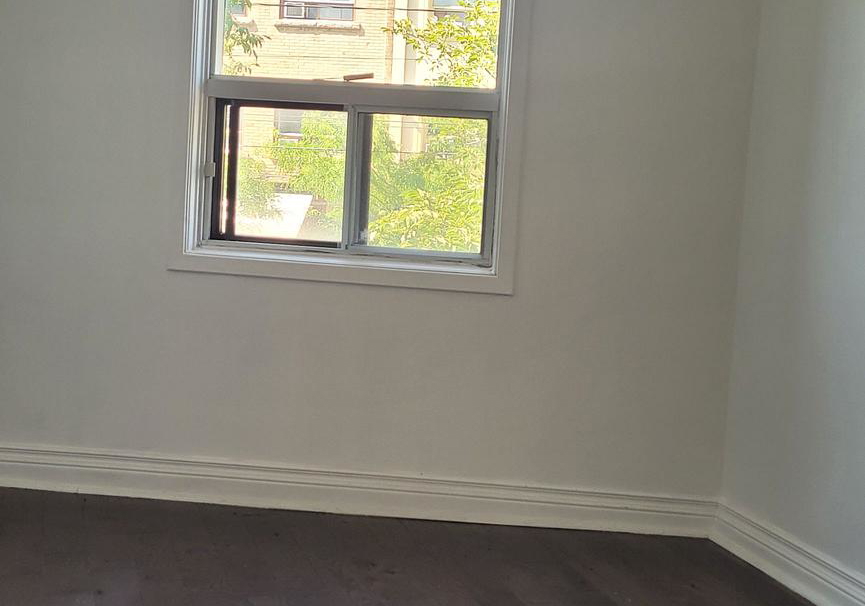 697-college-street-toronto-toronto-ontario-c13693882