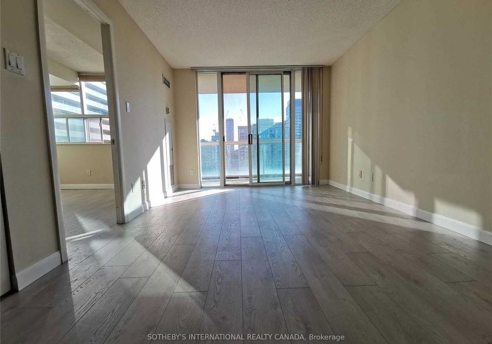 313-richmond-street-e-toronto-toronto-ontario-c13694272