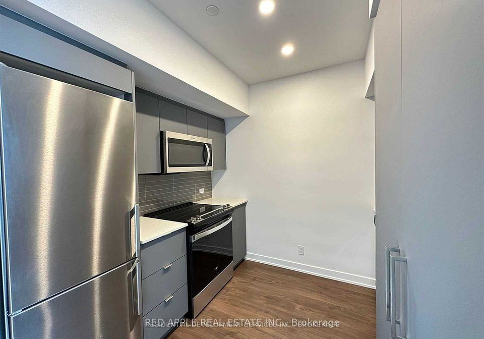 30-tretti-way-toronto-toronto-ontario-c13694312