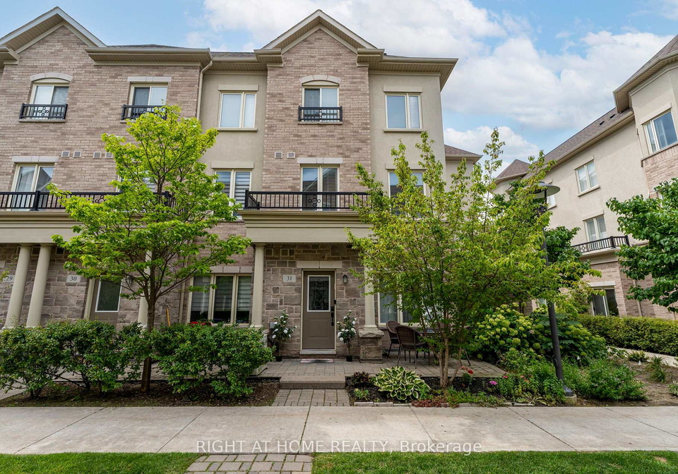 27-coneflower-crescent-toronto-toronto-ontario-c13694318