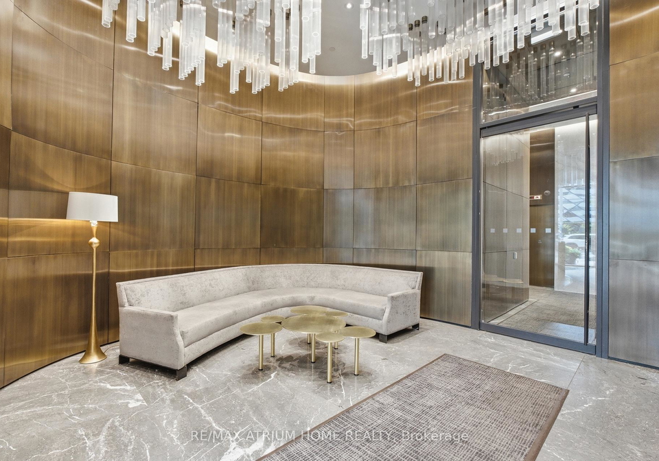 200-bloor-street-w-toronto-toronto-ontario-c13694578