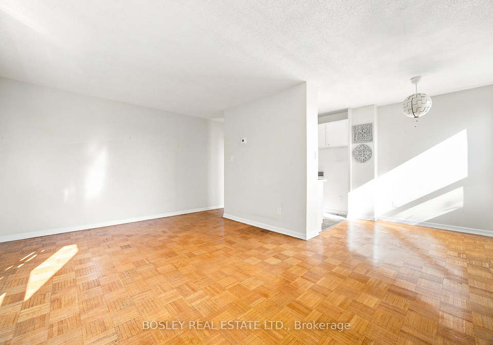 85-lawton-boulevard-toronto-toronto-ontario-c13694688