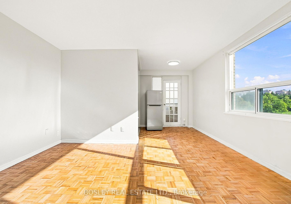 85-lawton-boulevard-toronto-toronto-ontario-c13694692