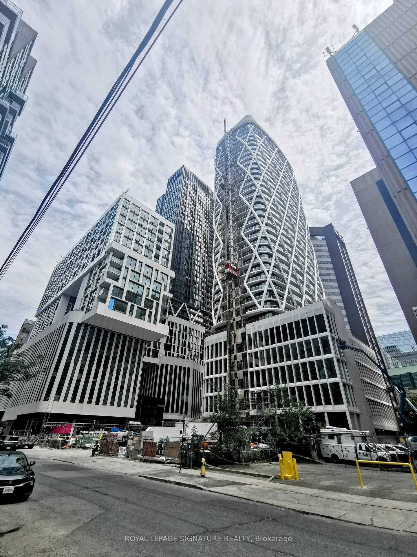 121-st-patrick-street-toronto-toronto-ontario-c13694822