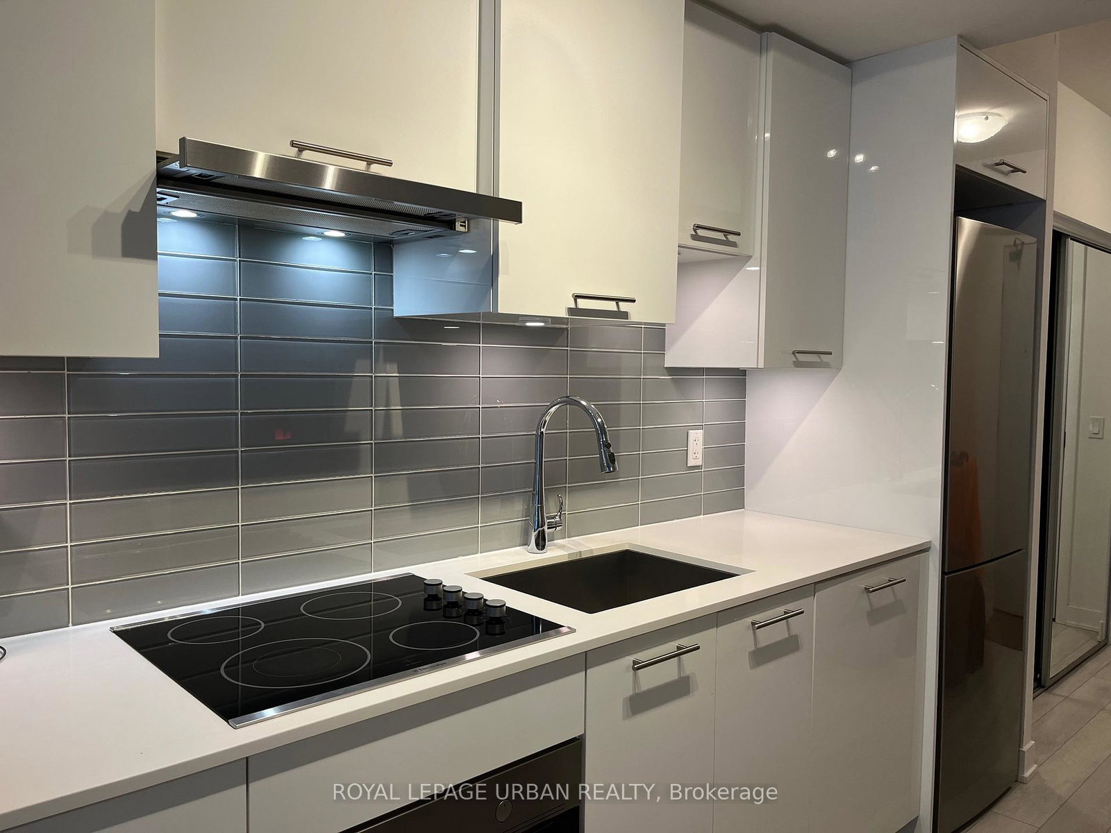 99-broadway-avenue-toronto-toronto-ontario-c13694850