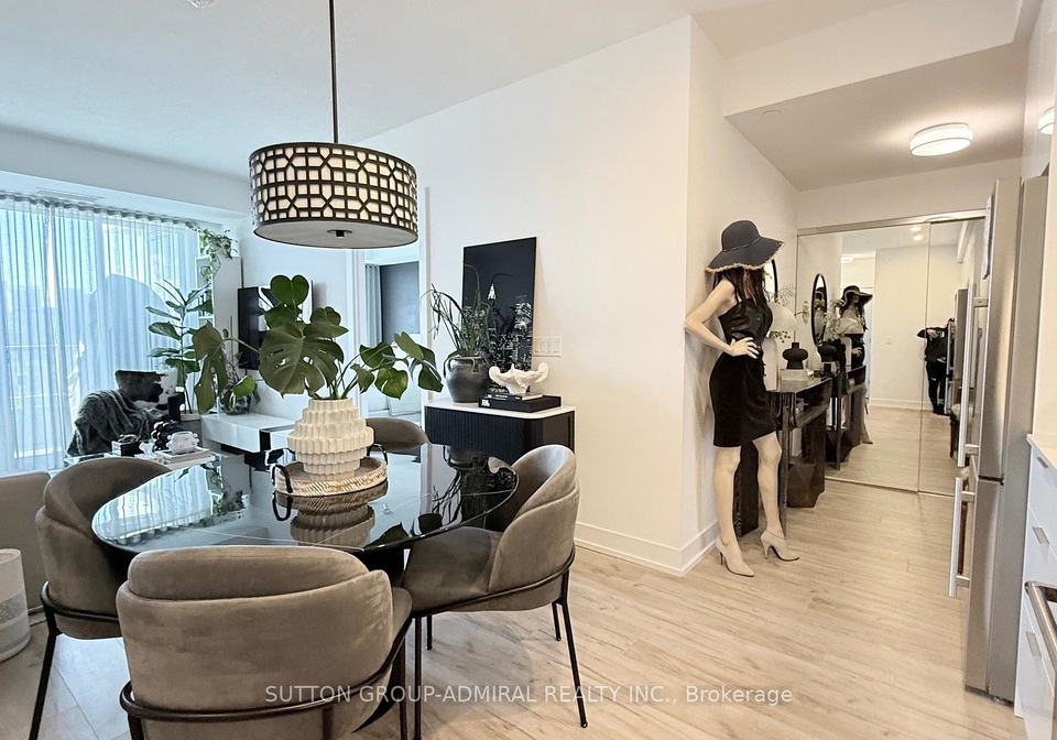 25-adra-grado-way-toronto-north-york-ontario-c13694884