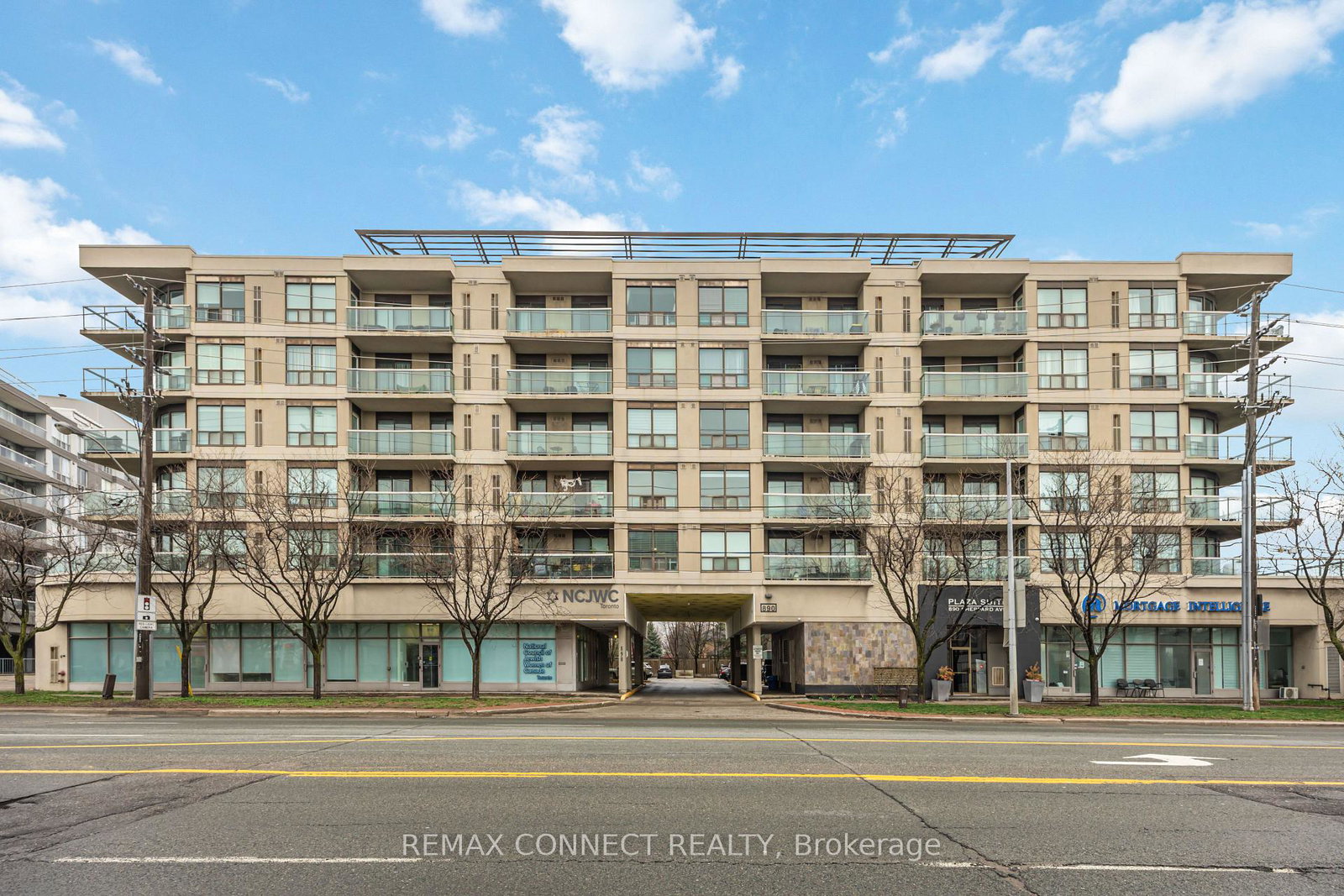 890-sheppard-avenue-w-toronto-toronto-ontario-c13695164