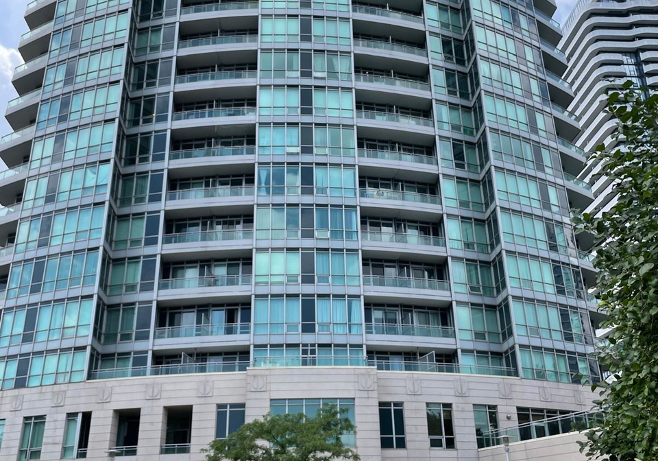 60-byng-avenue-toronto-north-york-ontario-c13695206