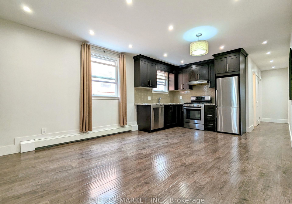 211-st-clements-avenue-toronto-toronto-ontario-c13695228
