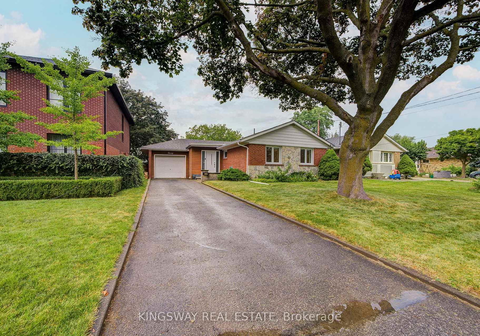 20-wigmore-drive-toronto-north-york-ontario-c13695604