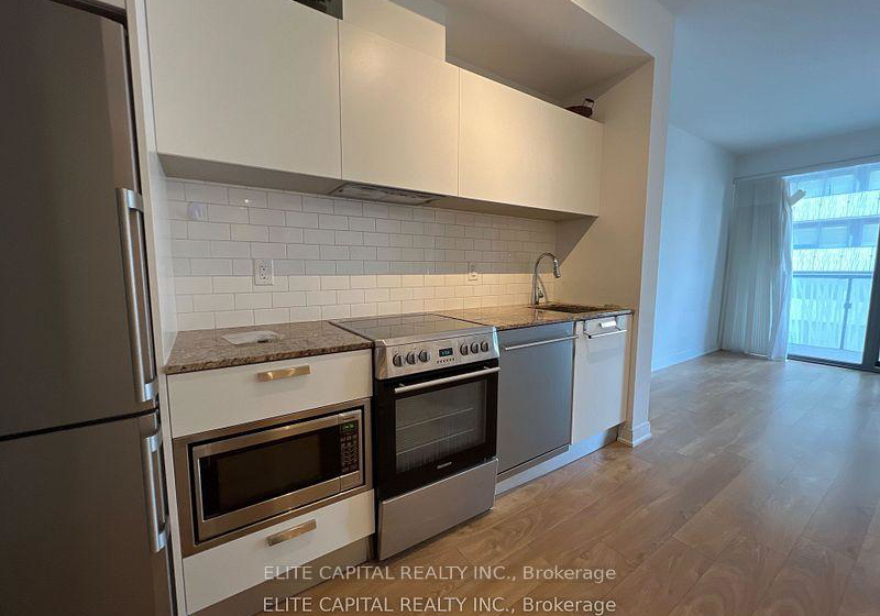 50-charles-street-e-toronto-toronto-ontario-c13695730