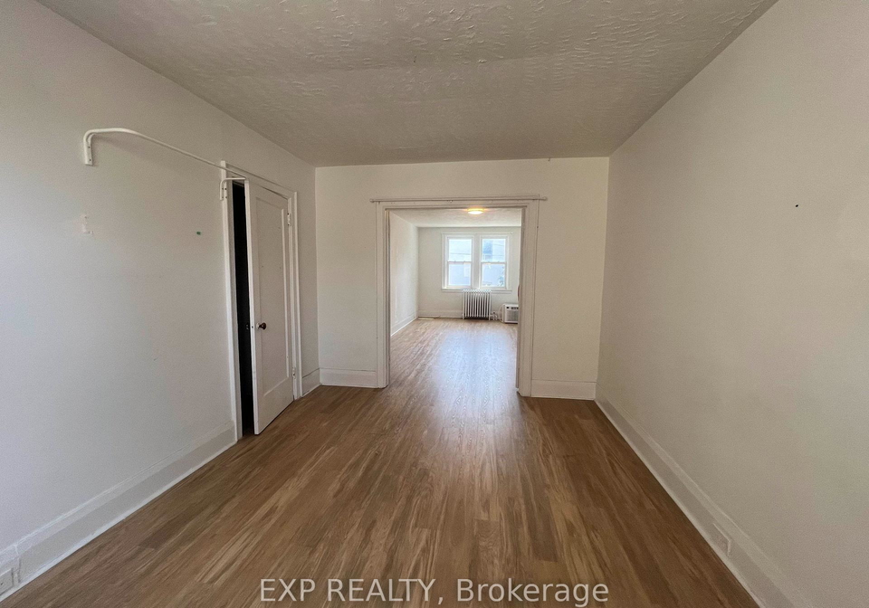102-greensides-avenue-toronto-toronto-ontario-c13695792