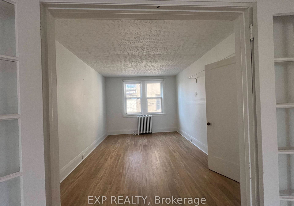 102-greensides-avenue-toronto-toronto-ontario-c13695792