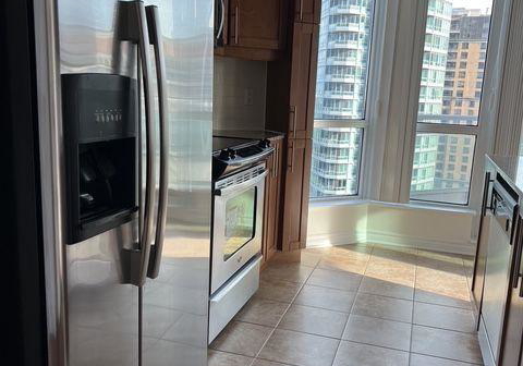 18-holmes-avenue-toronto-north-york-ontario-c13695810