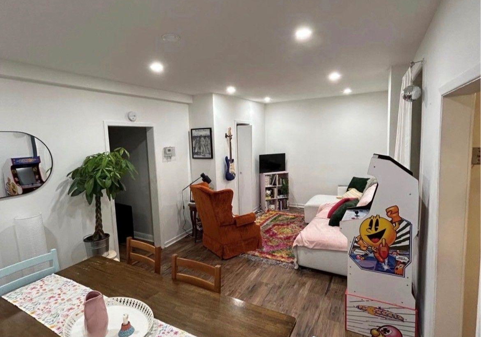 9-clinton-place-toronto-toronto-ontario-c13695848