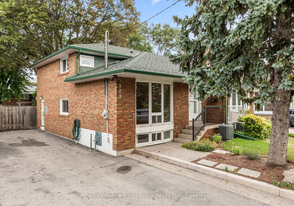 121-roywood-drive-toronto-north-york-ontario-c13696014