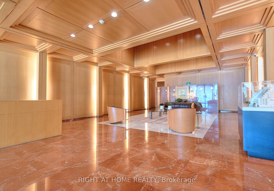 460-queens-quay-w-toronto-toronto-ontario-c13696028