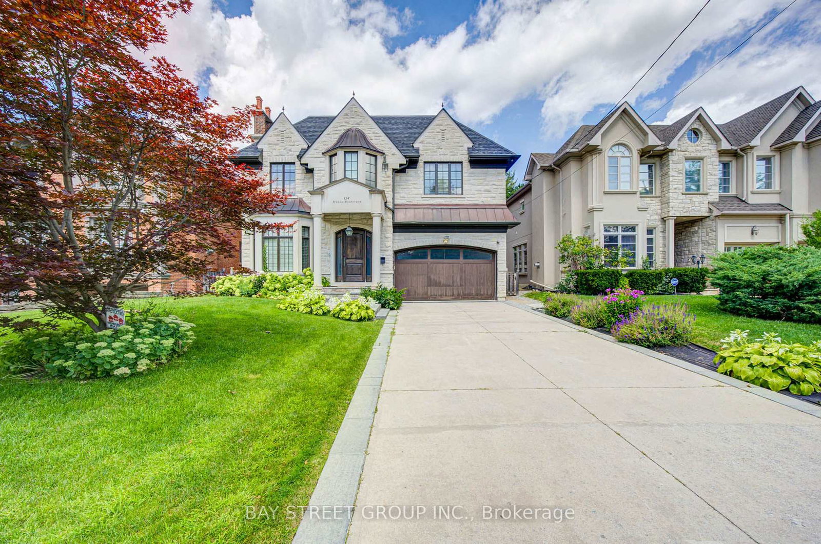 154-munro-boulevard-toronto-north-york-ontario-c13696194