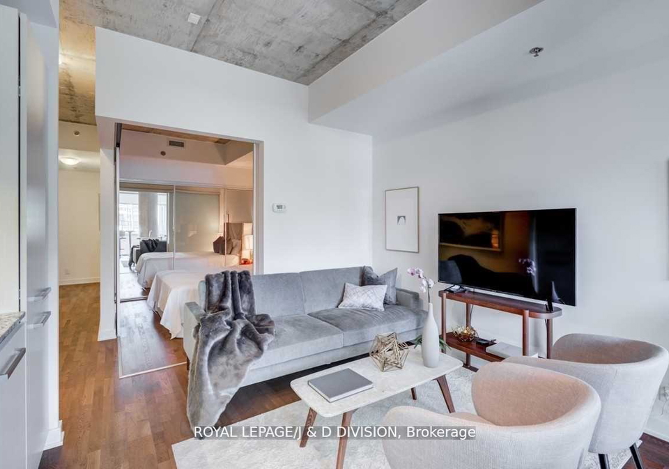 15-beverley-street-toronto-toronto-ontario-c13696214