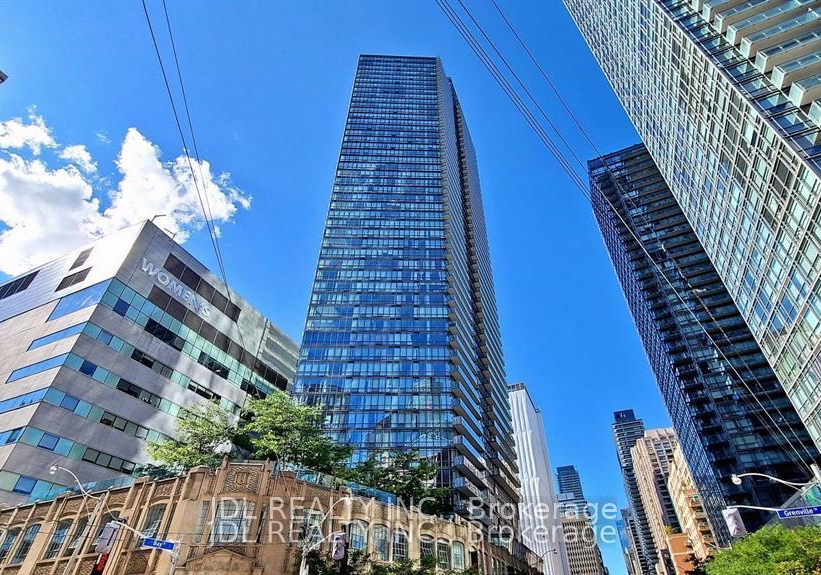 832-bay-street-toronto-toronto-ontario-c13696240