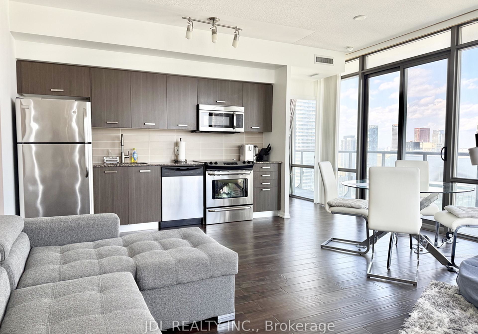 832-bay-street-toronto-toronto-ontario-c13696240
