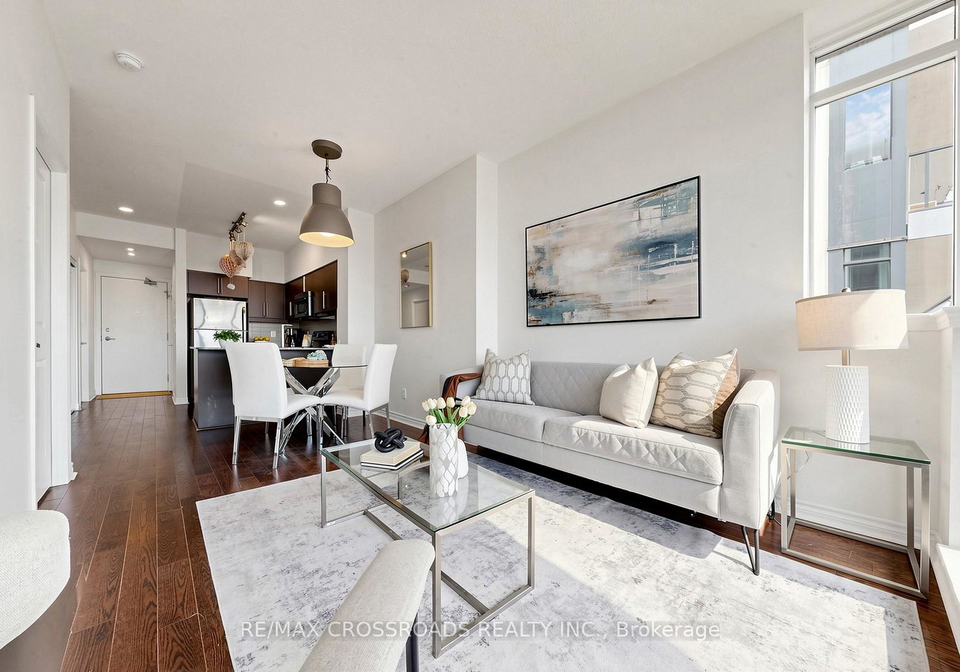 2885-bayview-avenue-toronto-north-york-ontario-c13696366