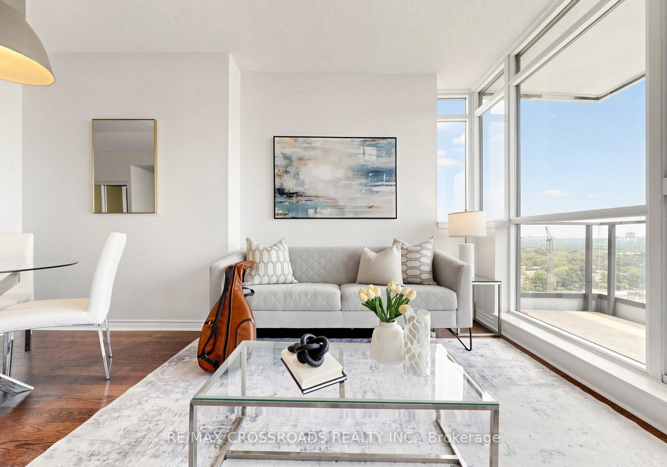 2885-bayview-avenue-toronto-north-york-ontario-c13696366