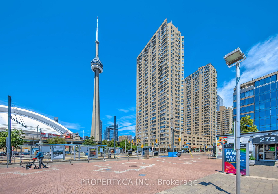 270-queens-quay-w-toronto-toronto-ontario-c13696386