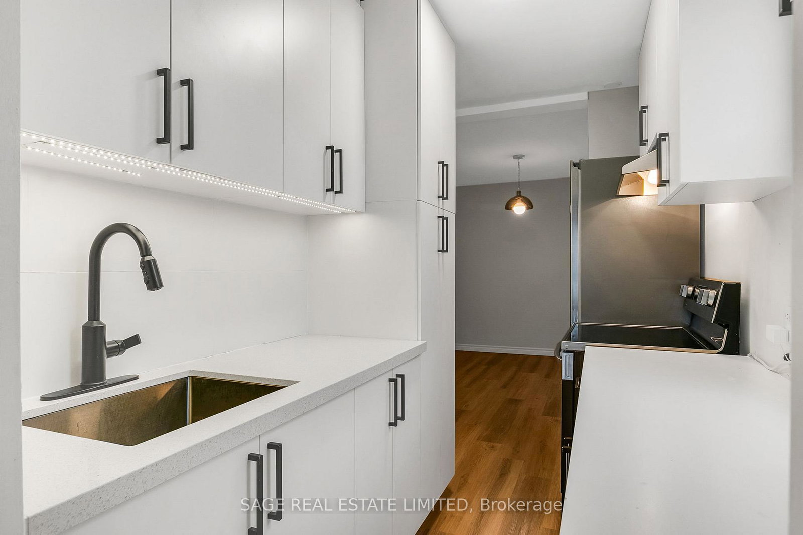 633-st-clair-avenue-w-toronto-toronto-ontario-c13696428