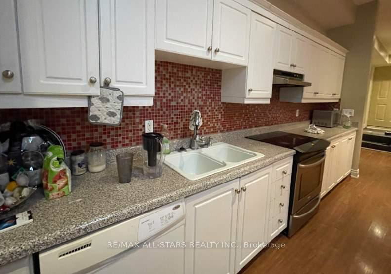 243-lippincott-street-toronto-toronto-ontario-c13696566