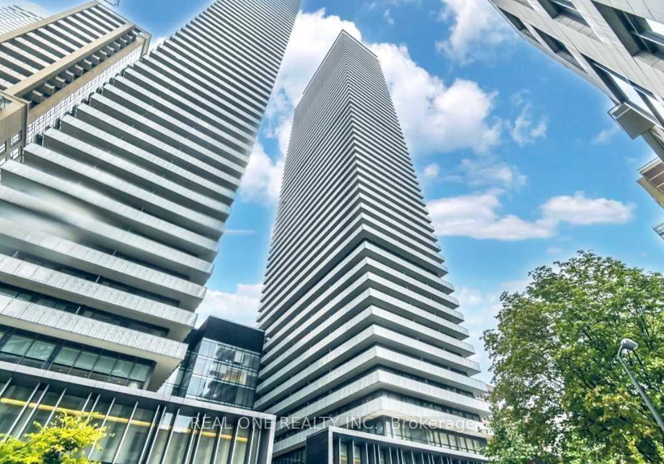 50-charles-street-e-toronto-toronto-ontario-c13696606