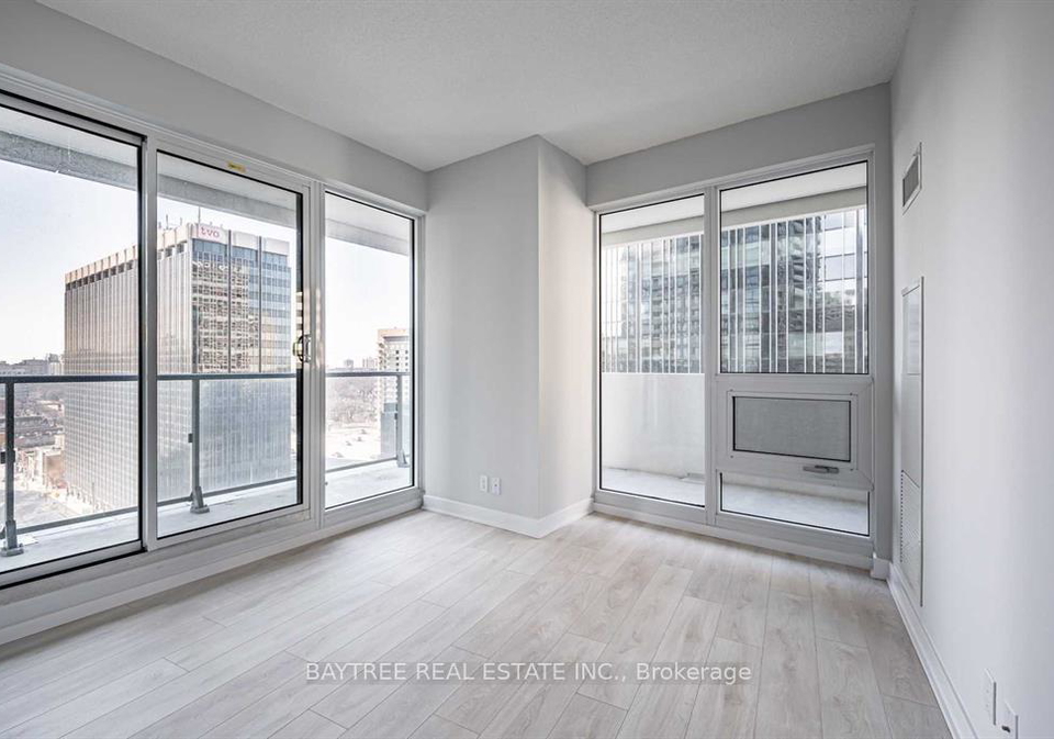 2221-yonge-street-toronto-toronto-ontario-c13696632