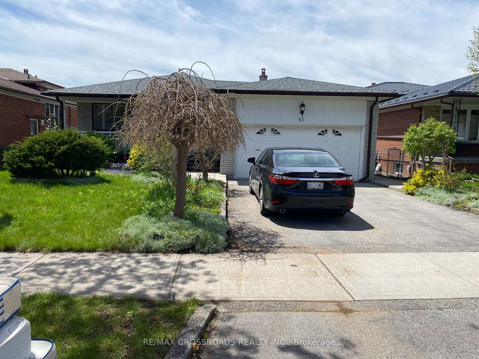 91-bickerton-crescent-toronto-north-york-ontario-c13696766