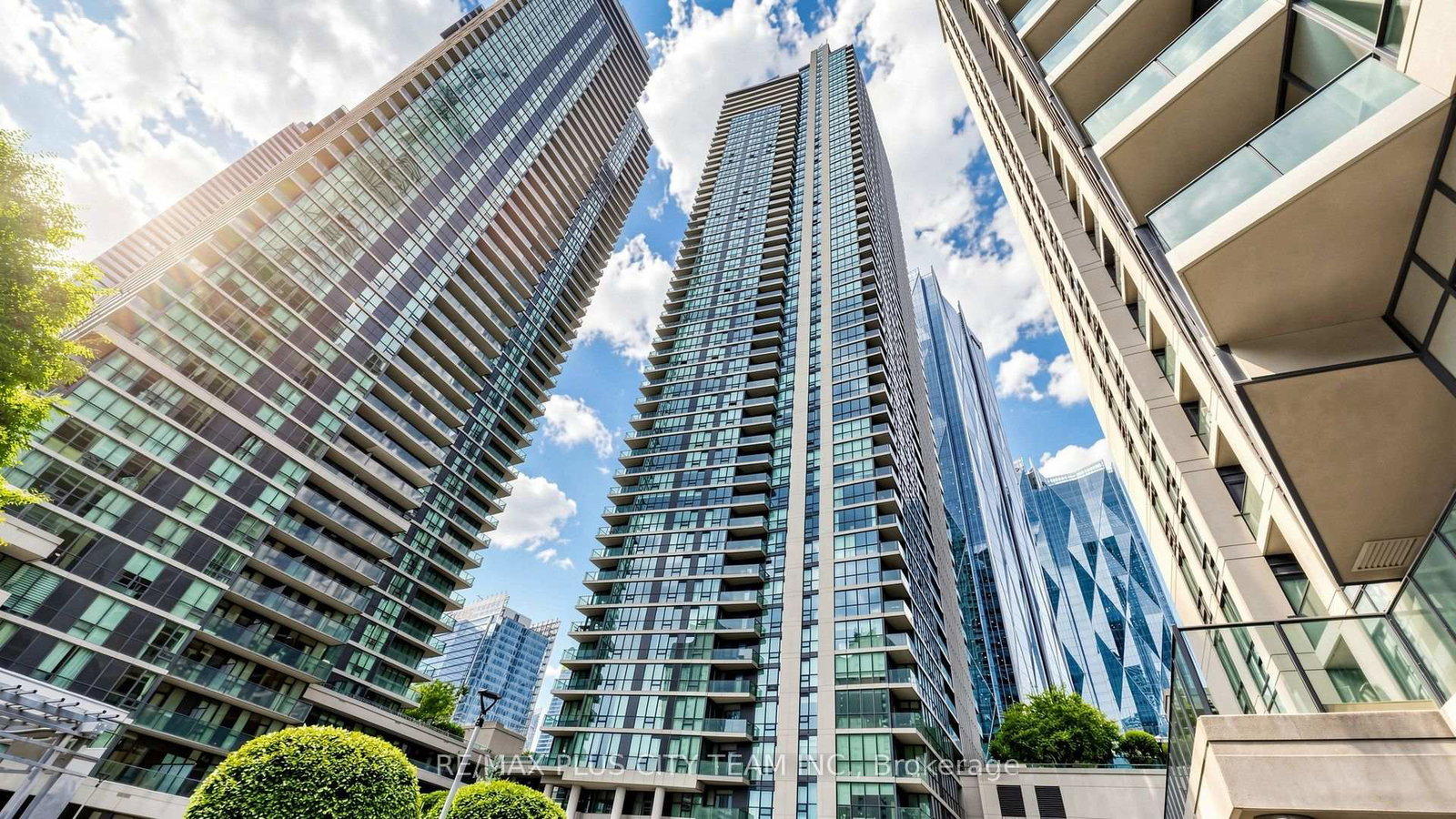 16-harbour-street-toronto-toronto-ontario-c13696786