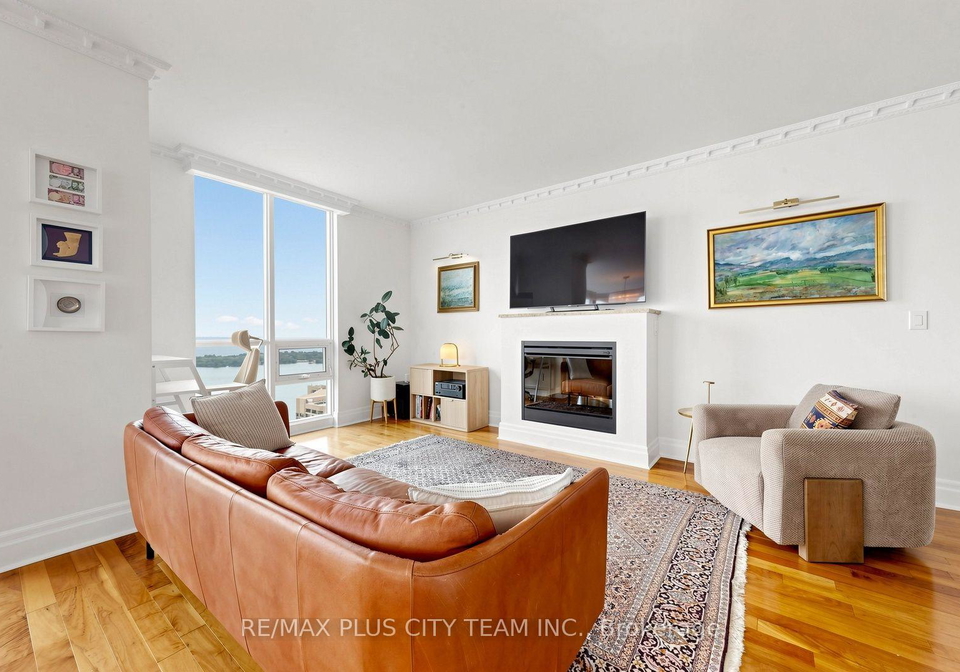 16-harbour-street-toronto-toronto-ontario-c13696786